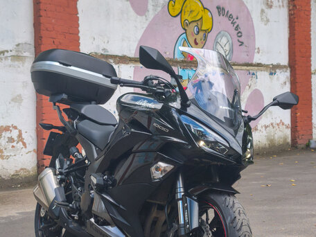 2018 Kawasaki Z 1000SX, чёрный, 950000 рублей, вид 2