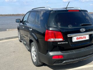 2011 Kia Sorento II, чёрный, 1300000 рублей, вид 5