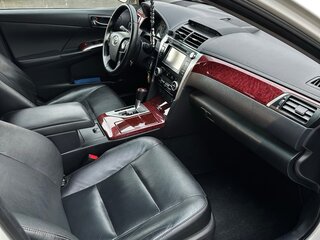 2014 Toyota Camry VII (XV50), белый, 1500000 рублей, вид 5