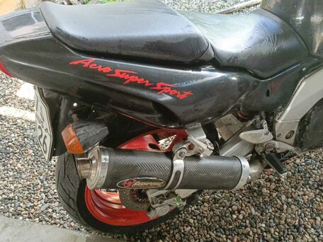 1999 Yamaha YZF1000R Thunderace, красный, 370000 рублей, вид 5