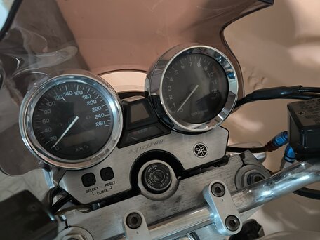 1998 Yamaha XJR1300, серебристый, 395000 рублей, вид 3