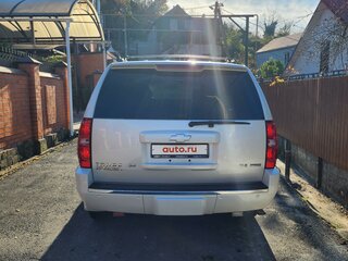 2012 Chevrolet Tahoe 6AT III, белый, 2500000 рублей, вид 4