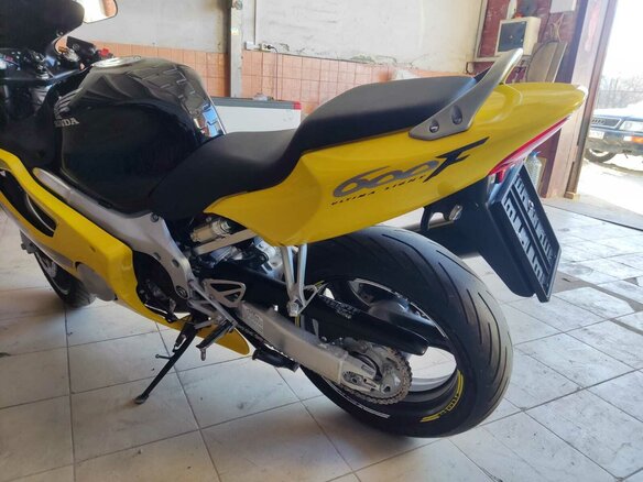 2000 Honda CBR 600F, красный, 450000 рублей - вид 12