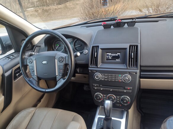2014 Land Rover Freelander II Рестайлинг 2, золотистый, 1500000 рублей - вид 5