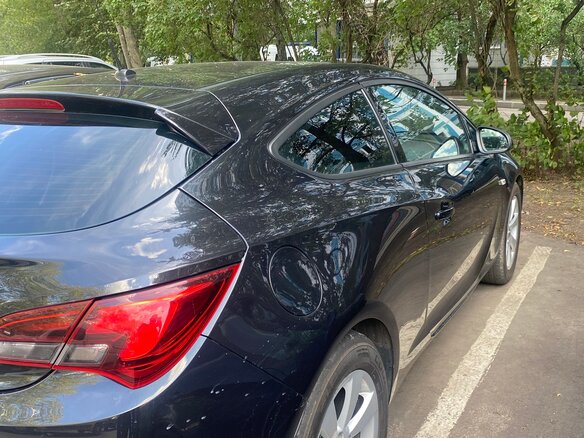 2012 Opel Astra GTC J Рестайлинг, чёрный - вид 5