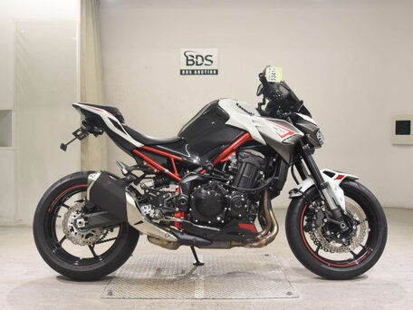 2022 Kawasaki Z 900, белый, 960000 рублей, вид 1