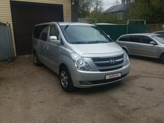 2009 Hyundai Grand Starex I, серый, 820000 рублей, вид 3