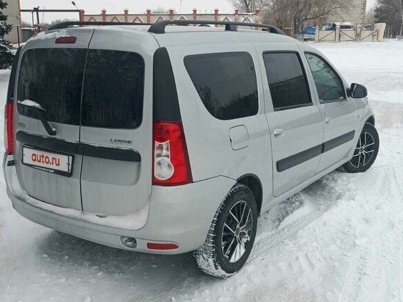 2013 Lada (ВАЗ) Largus I, серебристый, 880000 рублей - вид 3