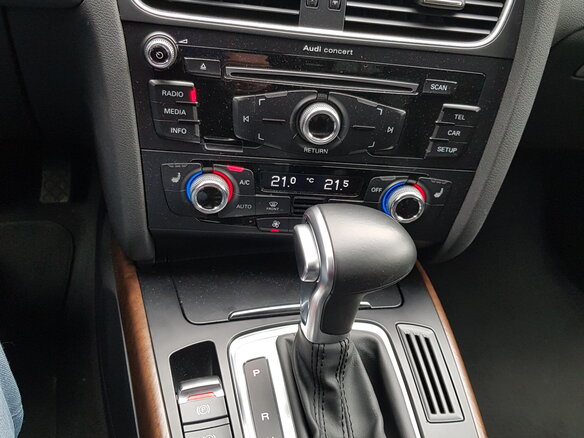 2014 Audi A4 IV (B8) Рестайлинг, серый - вид 8