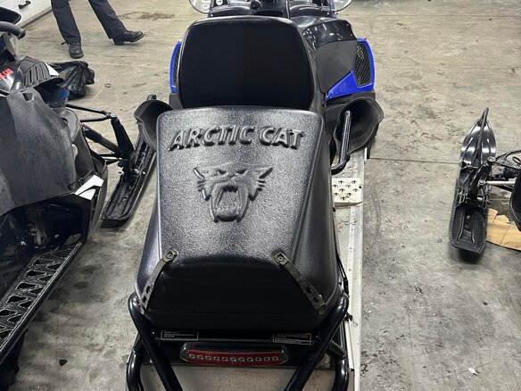 2008 Arctic Cat Bearcat, синий, 870000 рублей - вид 2