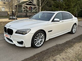 2011 BMW 7 серии Long 750Li xDrive V (F01/F02/F04), белый, 1850000 рублей, вид 1