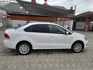 2012 Volkswagen Polo V, белый, 590000 рублей, вид 4