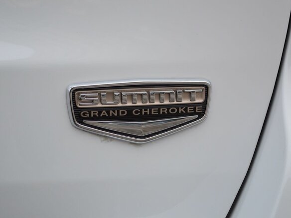 2014 Jeep Grand Cherokee IV (WK2) Рестайлинг, белый - вид 5