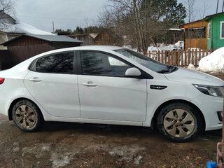 2013 Kia Rio III, белый, 870000 рублей, вид 2