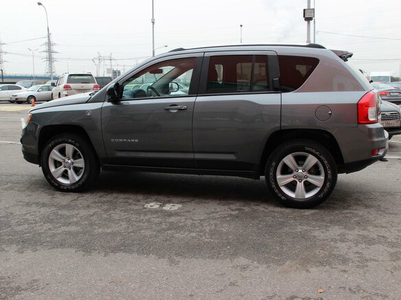 2014 Jeep Compass I Рестайлинг 2, серый - вид 24