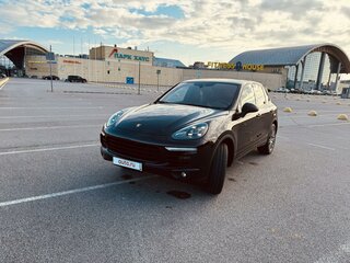 2016 Porsche Cayenne Diesel II Рестайлинг (958), коричневый, 4700000 рублей, вид 1