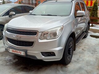 2014 Chevrolet TrailBlazer II, серебристый, 1900000 рублей, вид 1