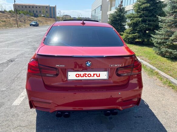 2018 BMW 3 серии 330i xDrive VI (F3x) Рестайлинг, красный, 2000000 рублей - вид 14