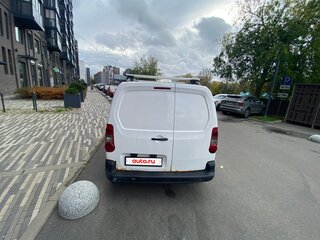 2011 Citroen Berlingo II, белый, 450000 рублей, вид 3