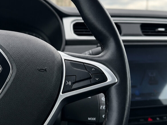 2021 Renault Arkana I, белый, 1300000 рублей - вид 16