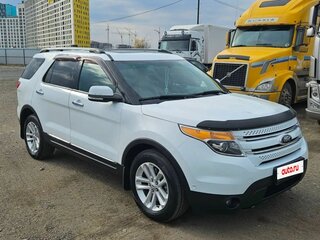 2013 Ford Explorer V, белый, 2000000 рублей, вид 3