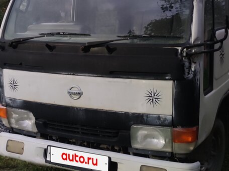 1997 Nissan Atlas, белый, 600000 рублей, вид 1