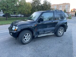 2001 Mitsubishi Pajero III, чёрный, 440000 рублей, вид 3