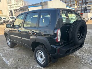 2026 Lada (ВАЗ) Niva Travel I Рестайлинг, зелёный, 1419000 рублей, вид 3