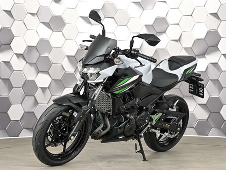 2019 Kawasaki Z 400, белый, 489000 рублей, вид 2