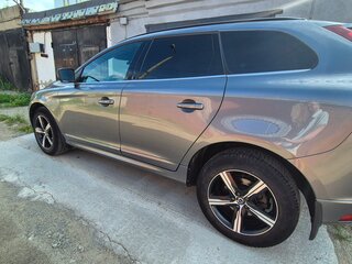 2016 Volvo XC60 I Рестайлинг, серый, 2750000 рублей, вид 4