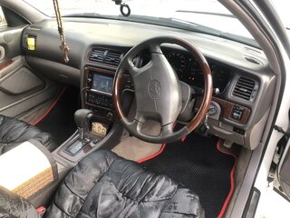 2001 Toyota Cresta V (X100) Рестайлинг, белый, 570000 рублей, вид 3