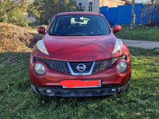 2012 Nissan Juke I, красный, 860000 рублей, вид 2