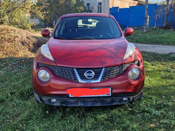 2012 Nissan Juke I, красный, 860000 рублей