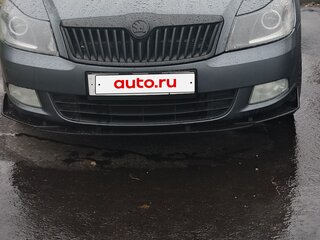 2012 Skoda Octavia II (A5) Рестайлинг, серый, 850000 рублей, вид 2
