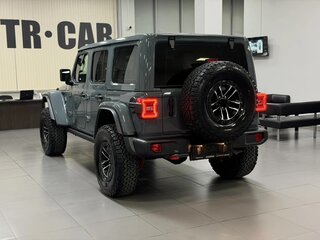 2025 Jeep Wrangler IV (JL) Рестайлинг, серый, 8450000 рублей, вид 3