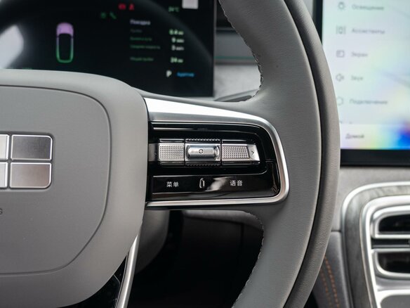 2026 Geely Galaxy M7, серый - вид 18