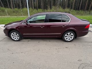 2012 Skoda Superb II, красный, 950000 рублей, вид 5