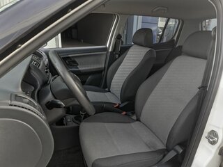2012 Skoda Fabia II Рестайлинг, белый, 599000 рублей, вид 5