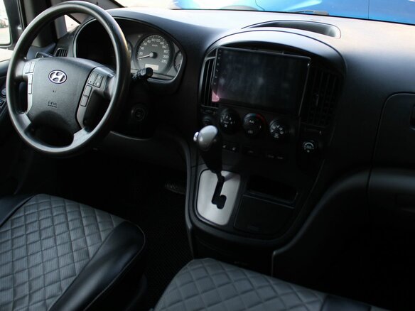 2012 Hyundai Grand Starex I, серый, 1399000 рублей - вид 11