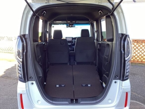 2023 Honda N-BOX II Рестайлинг, белый, 841000 рублей - вид 15