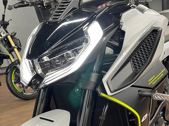 2026 QJMotor SRK 921, белый, 1090000 рублей - вид 3