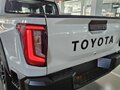 2026 Toyota Hilux IX, белый - вид 10