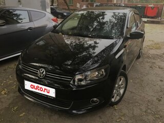 2012 Volkswagen Polo V, чёрный, 800000 рублей, вид 3