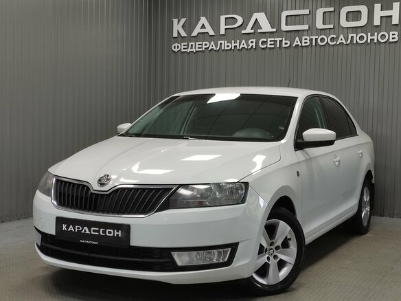 2017 Skoda Rapid I Рестайлинг, белый, 990000 рублей