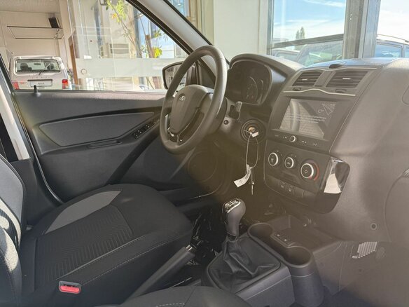2026 Lada (ВАЗ) Granta I Рестайлинг, серебристый, 1310000 рублей - вид 2