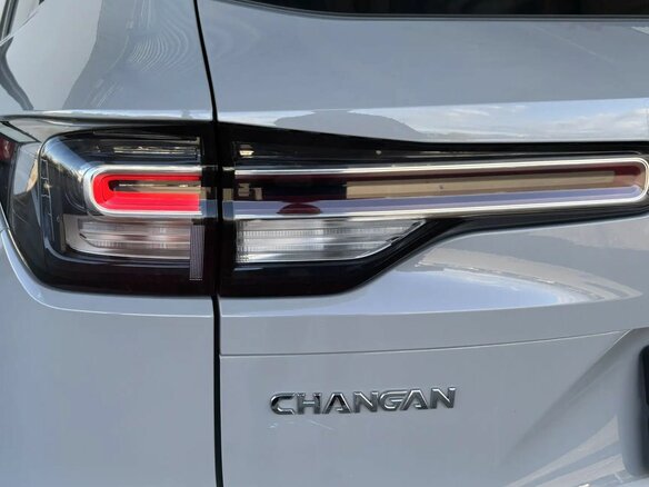 2023 Changan CS55 Plus II, серый, 1855000 рублей - вид 30