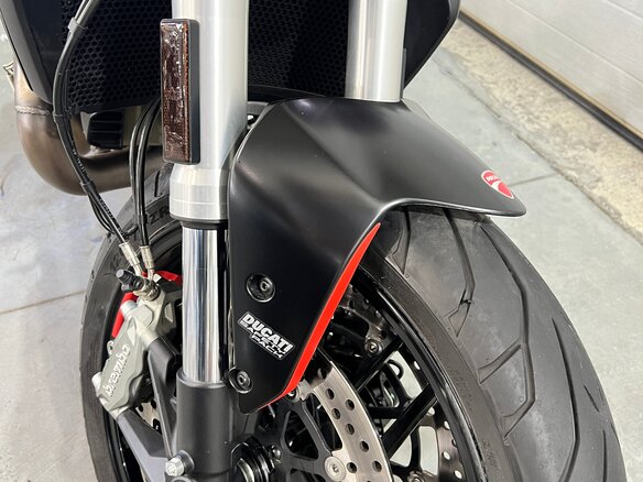 2020 Ducati Monster 821, чёрный, 990000 рублей - вид 8