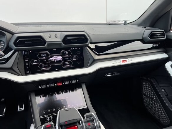 2026 Lamborghini Urus SE I Рестайлинг, оранжевый - вид 19