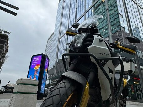 2025 QJMotor SVT 650 X, белый, 550000 рублей, вид 4