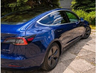 2019 Tesla Model 3 Long Range I, синий, 1700000 рублей, вид 4